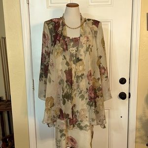 Jeffrey & Dara By Linda Hutley - two piece formal dress.